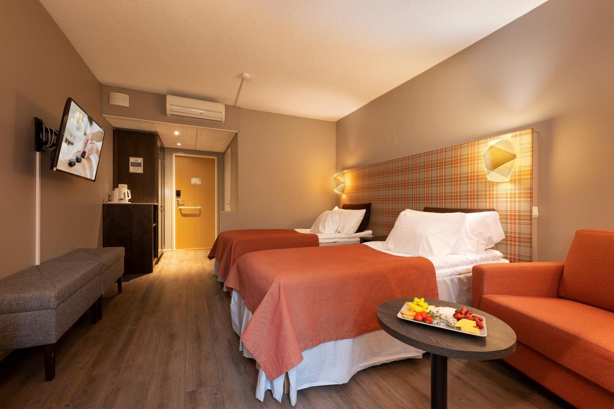 Spa Hotel Runni Iisalmi Екстер'єр фото